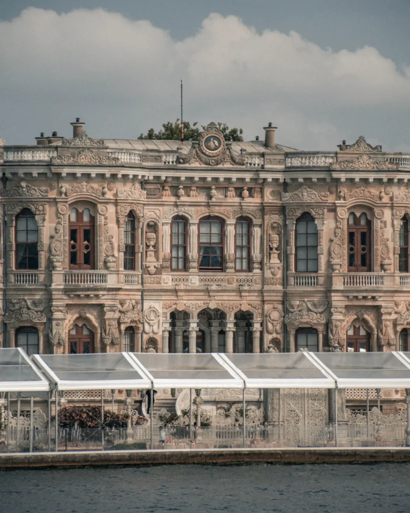 Dolmabahce sarayi istanbul